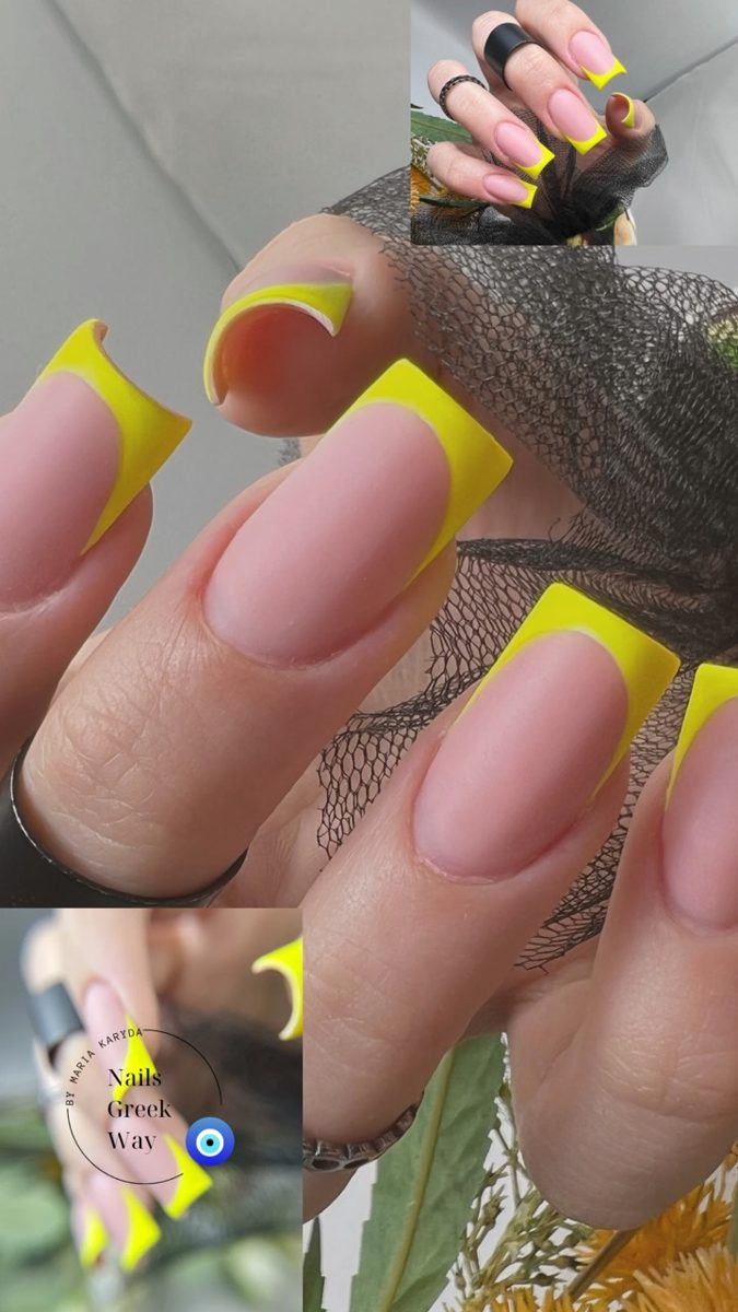 French manicure met neon gele tips